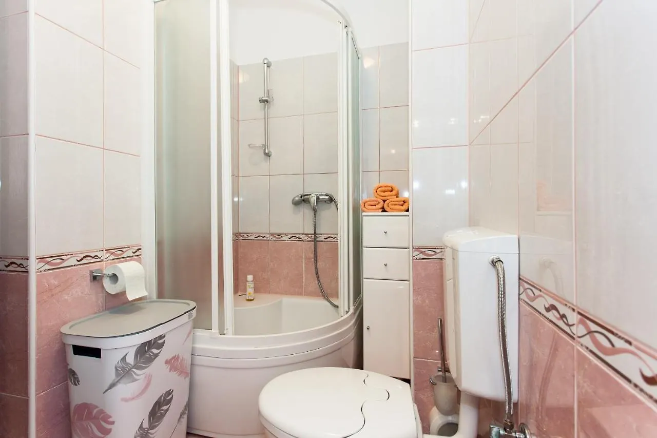 Apartament Abbadessa Kaštela