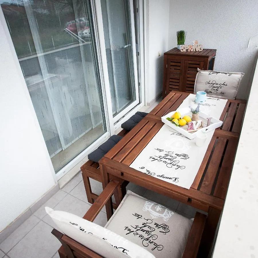 Apartament Abbadessa Kaštela 0*,